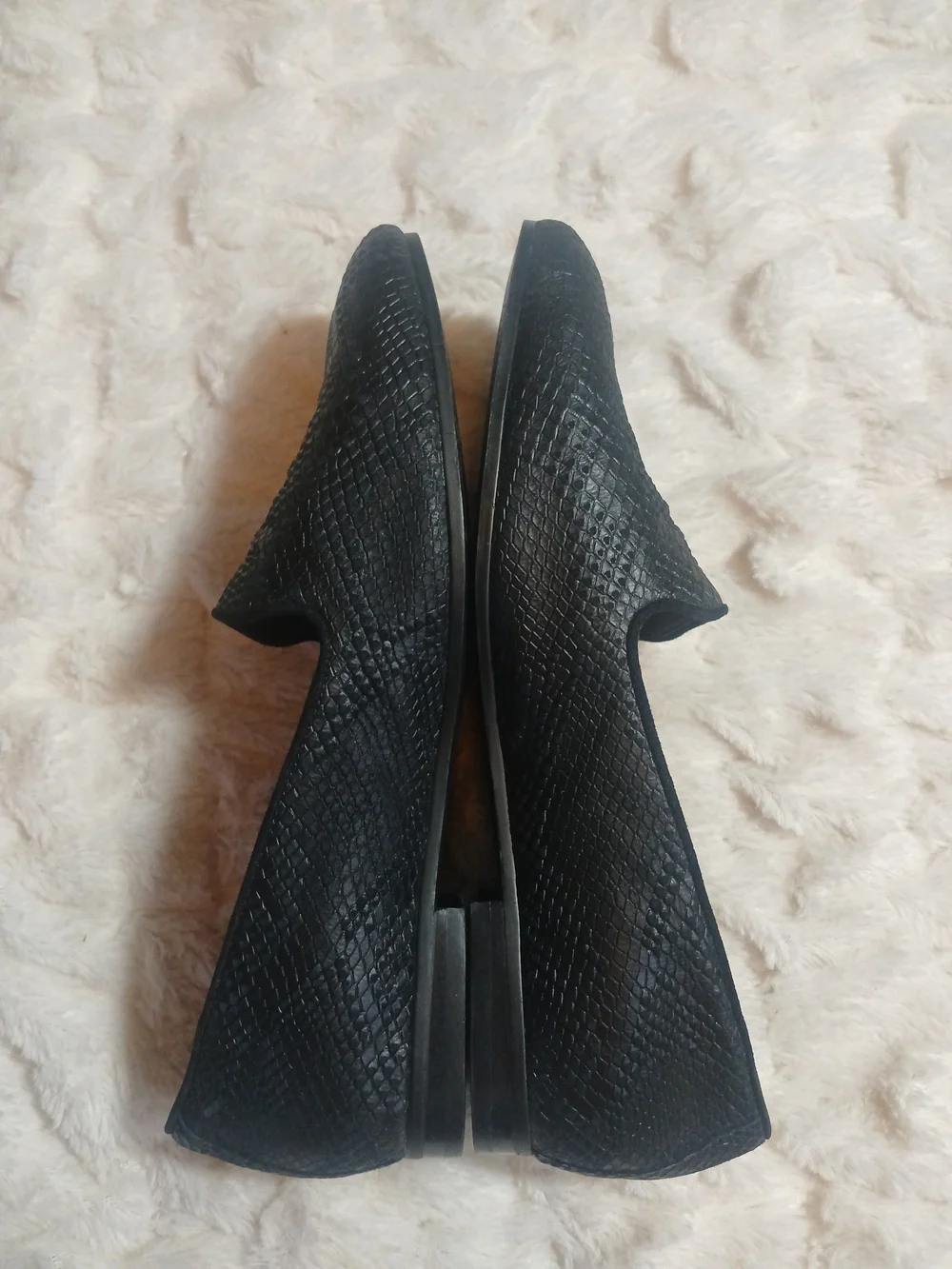 Vionic Womens Willa II Leather Slip On Loafer Black Snake Size 6.5